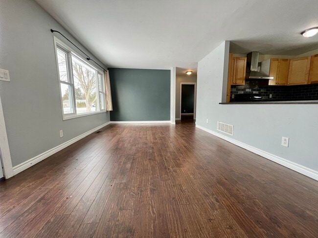 19 Oriole Pkwy in Chatham, ON - Building Photo - Building Photo