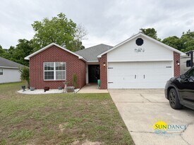 46 Kathleen Dr in Mary Esther, FL - Building Photo