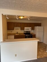 6602 Hearne Rd in Cincinnati, OH - Building Photo - Building Photo