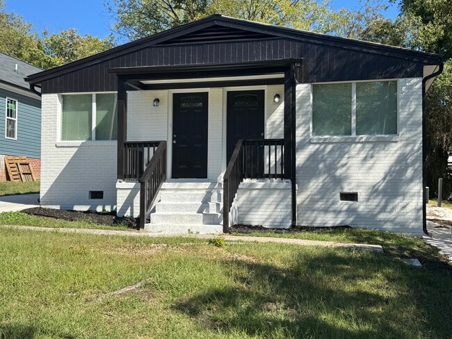 519 Walnut St, Unit High Point Gem