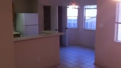 851 Sagewood Trail-Unit -1 in San Marcos, TX - Foto de edificio - Building Photo