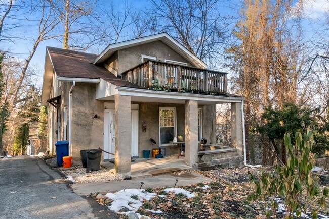 property at 1914 Sulgrave Ave