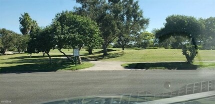 5618 Byron Nelson Dr in Harlingen, TX - Building Photo - Building Photo