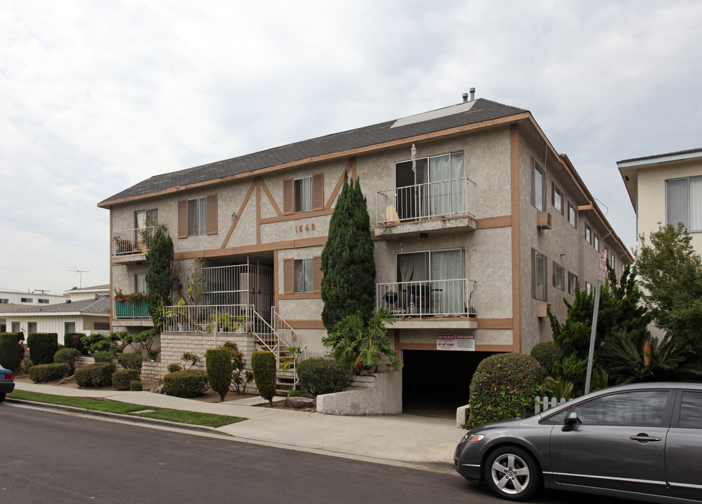 1649 Colby Ave in Los Angeles, CA - Building Photo