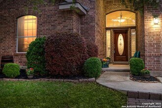 8415 Spicewood Bend in San Antonio, TX - Building Photo - Building Photo