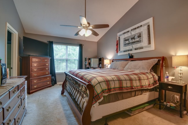 2301 N Cromwell Ct in Mount Juliet, TN - Foto de edificio - Building Photo