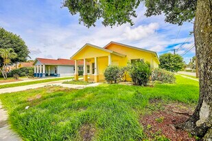 901 10th St in West Palm Beach, FL - Building Photo