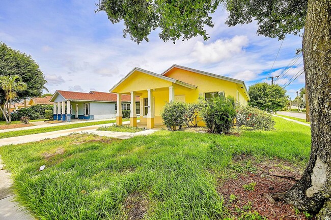 property at 901 10th St