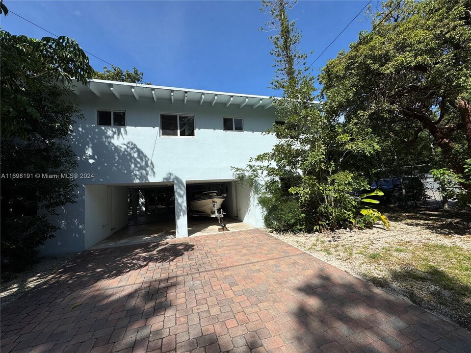 645 Ponce De Leon Blvd in Key Largo, FL - Building Photo