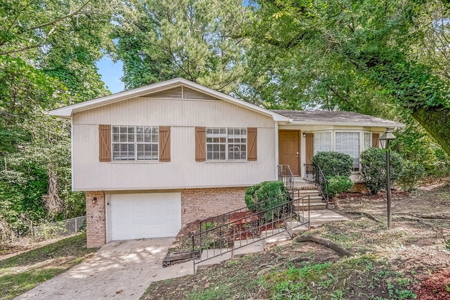 property at 5064 Darlene Dr