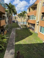 6070 W 18th Ave in Hialeah, FL - Building Photo