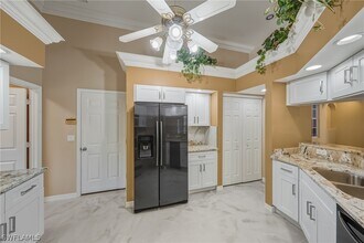 128 Heritage Way in Naples, FL - Building Photo - Building Photo