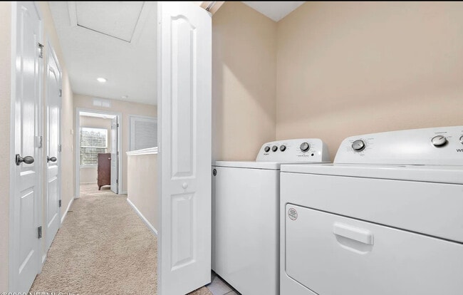 581 Running Wds St in Orange Park, FL - Building Photo - Building Photo
