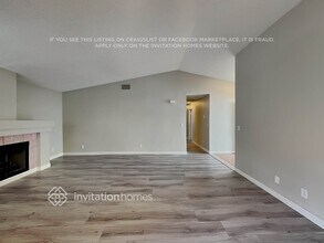 4041 Hazelridge Dr in Las Vegas, NV - Building Photo - Building Photo