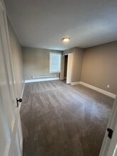 209-217 E Seneca St in Manlius, NY - Building Photo - Building Photo