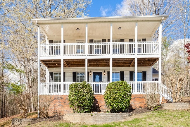 1310 Candlewood Dr
