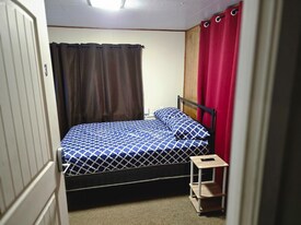 431 SW 156th St in Burien, WA - Building Photo