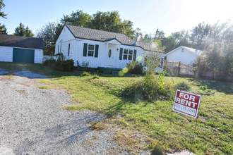 4004 Lawn Dr in Del City, OK - Building Photo - Building Photo