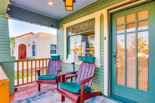 3370 Bancroft St in San Diego, CA - Foto de edificio - Building Photo