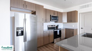 300 E Fremont Pl, Unit 2-303 in Littleton, CO - Building Photo - Building Photo