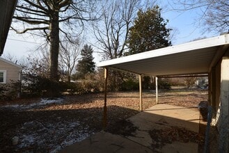 1529 N Weller Ave in Springfield, MO - Building Photo - Building Photo