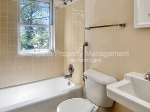 2717 S Burdick St in Kalamazoo, MI - Building Photo - Building Photo