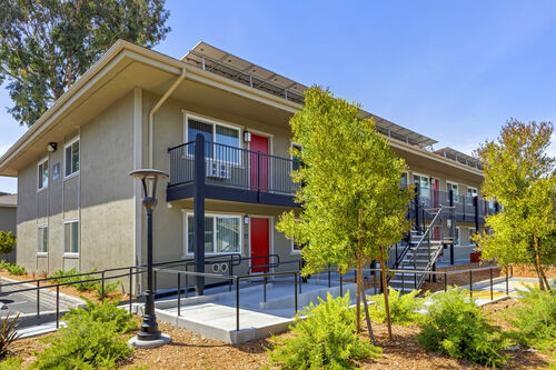 Parkside Terrace in San Jose, CA - Building Photo