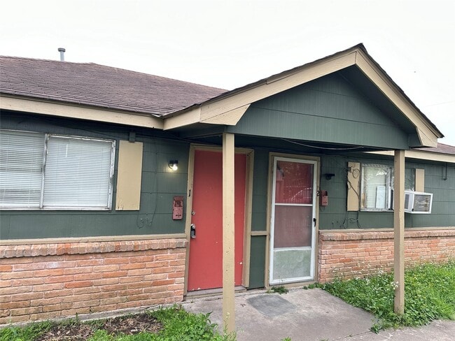property at 8010 Roswell St