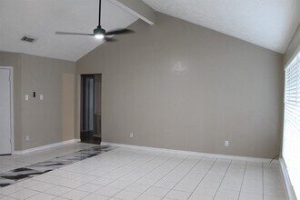 7115 Tara Blue Ridge Dr in Richmond, TX - Building Photo - Building Photo
