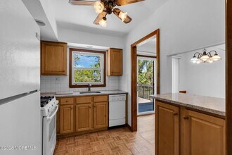 1112 Wildwood Ave in Manasquan, NJ - Building Photo - Building Photo