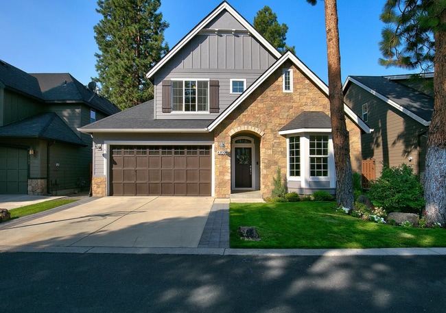 property at 61096 Snowbrush Dr