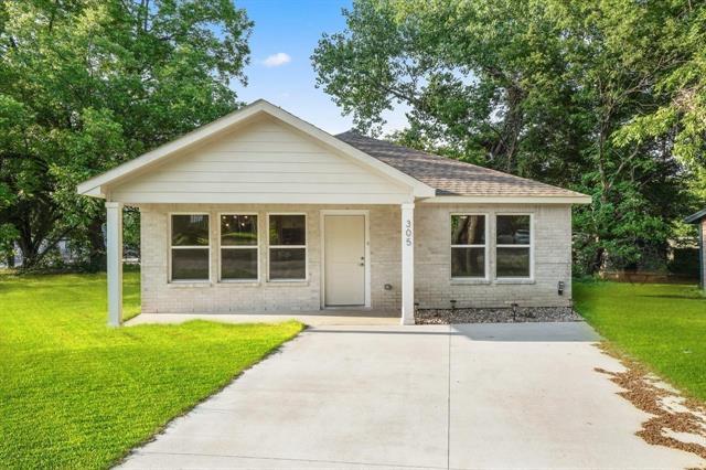 305 E Shepherd St in Denison, TX - Foto de edificio