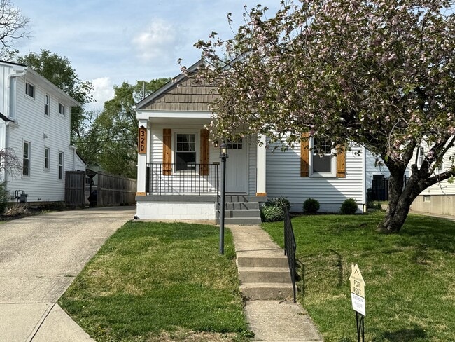 property at 320 Rosslyn Ave