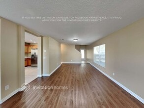 7176 Chatum Light Run, Unit 3 in Bradenton, FL - Building Photo - Building Photo