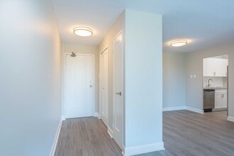 985 Maxwell St in Sarnia, ON - Building Photo - Building Photo