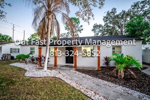 4104 W Norma Ave in Tampa, FL - Building Photo