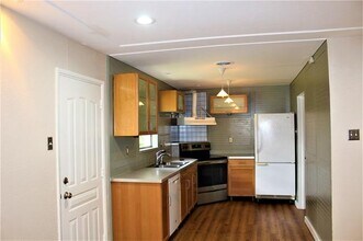 417 Melrose Dr in Richardson, TX - Building Photo - Building Photo