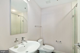 2101 Market St-Unit -2906 in Philadelphia, PA - Building Photo - Building Photo