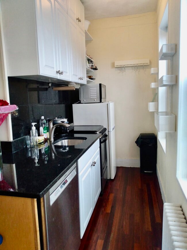 property at 108 Myrtle St