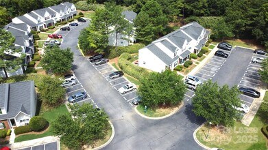 1777 Forest Side Ln in Charlotte, NC - Building Photo - Building Photo