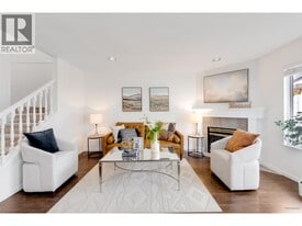 10795 No. 2 Road in Richmond, BC - Building Photo