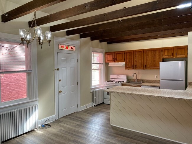 612 E Chestnut St in Lancaster, PA - Building Photo - Building Photo