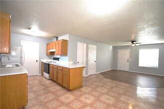 12 Burnett Cir in Bentonville, AR - Building Photo - Building Photo