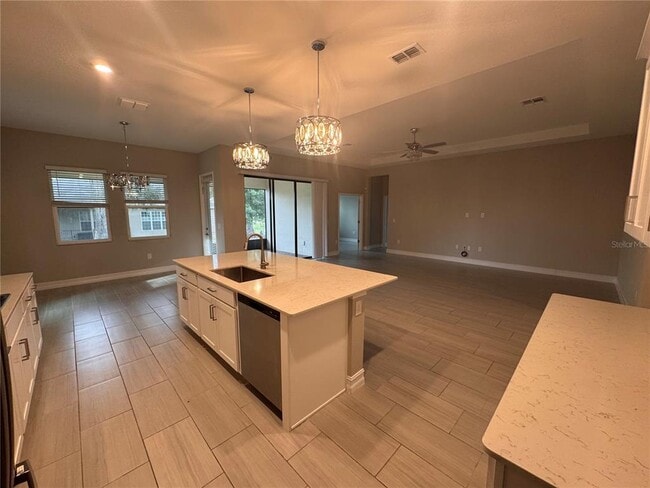 917 SE 42nd St in Ocala, FL - Building Photo - Building Photo