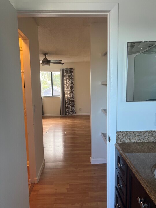 5652 Strawberry Lakes Cir in Greenacres, FL - Building Photo