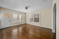 5017 Pease St photo'