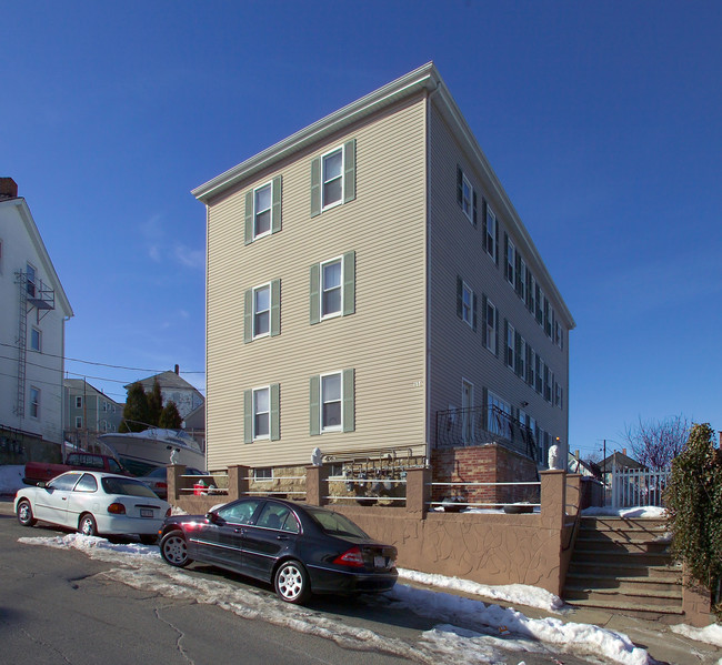 151 Manchester St in Fall River, MA - Building Photo - Building Photo