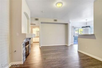 9050 W Warm Springs Rd in Las Vegas, NV - Building Photo - Building Photo