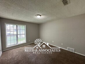 6370 S Fawn Hollow Cir in Memphis, TN - Building Photo - Building Photo