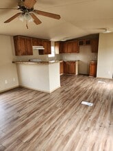 31365 Wisteria Rd in Magnolia, TX - Foto de edificio - Building Photo